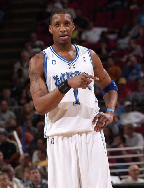 24胜1负！雷霆追平73胜勇士2015-16赛季开局战绩（雷霆24胜1负，追平2015-16赛季73胜勇士的开局成绩）