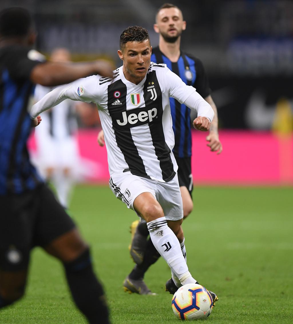 东体：特维斯在申花时训练都由自己决定，波耶特控制不了球队（东体：特维斯在申花自主安排训练，波耶特难以掌控球队）