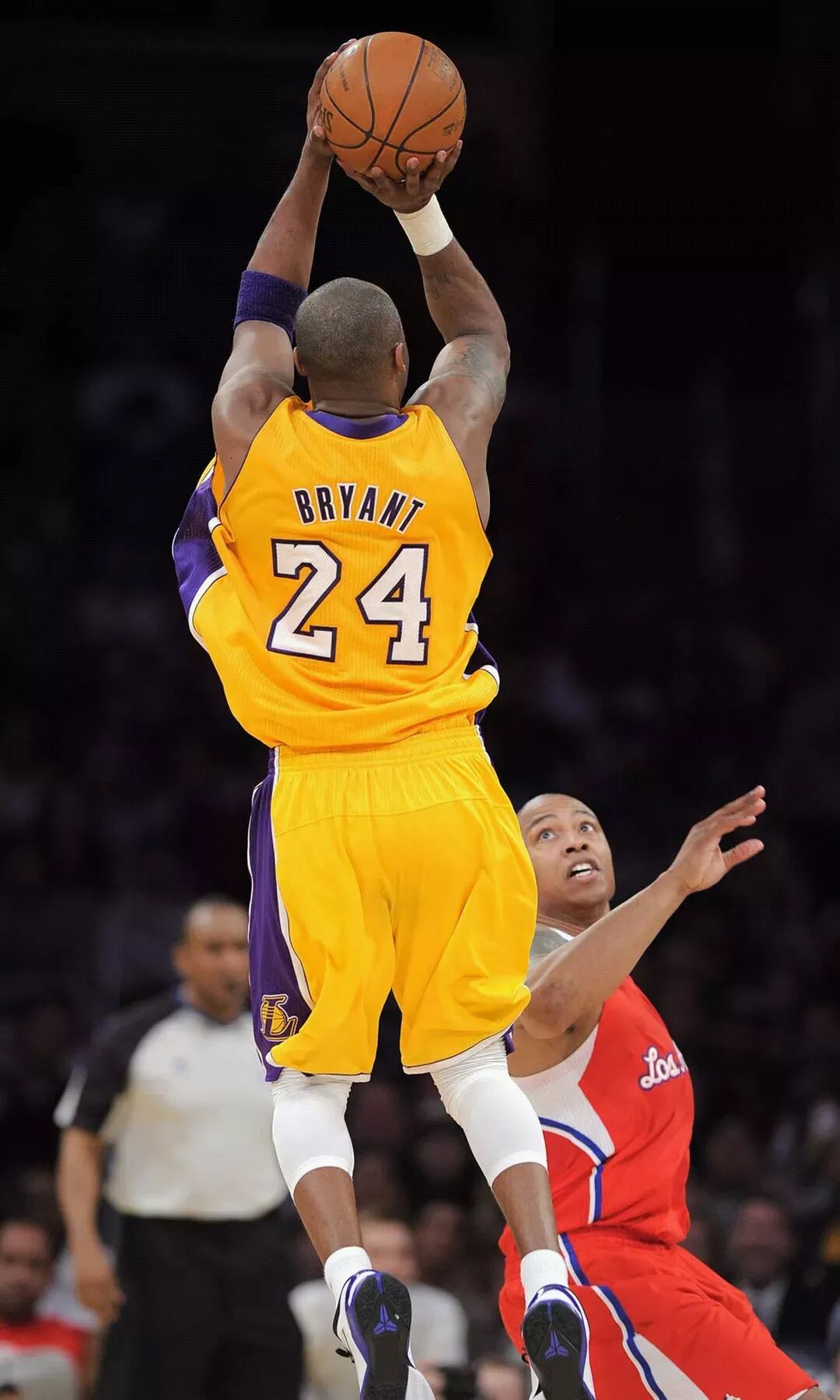 科尔：库明加回归轮换10分钟表现不错，以此作为对他的回报（科尔称库明加重返轮换出场10分钟表现不俗，这也是对他的奖励）