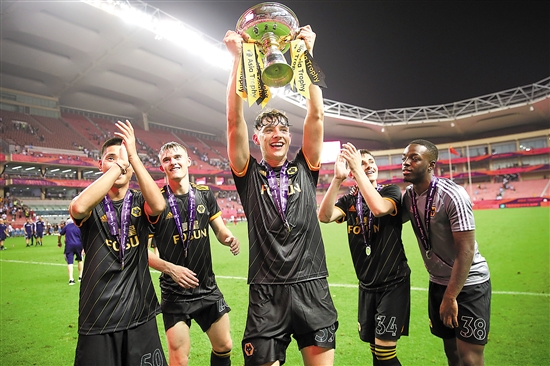 13场9球，阿尔瓦雷斯在马竞已经超过在曼城的欧冠进球数量（欧冠13战9球，阿尔瓦雷斯在马竞的进球数已超越曼城时期）