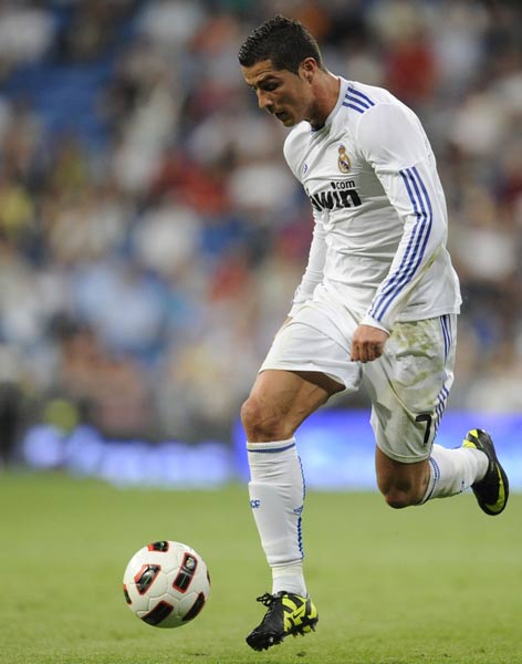 伊朗U17队1-2遭印度U17队逆转，无缘U17亚洲杯正赛（伊朗U17被印度U17以2-1翻盘，遗憾无缘U17亚洲杯正赛）