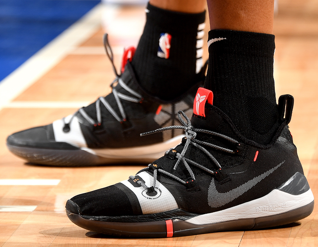 篮球NBA教练席再迎变动，多队寻求换帅（NBA教练席风云再起，多支球队酝酿更换主帅）