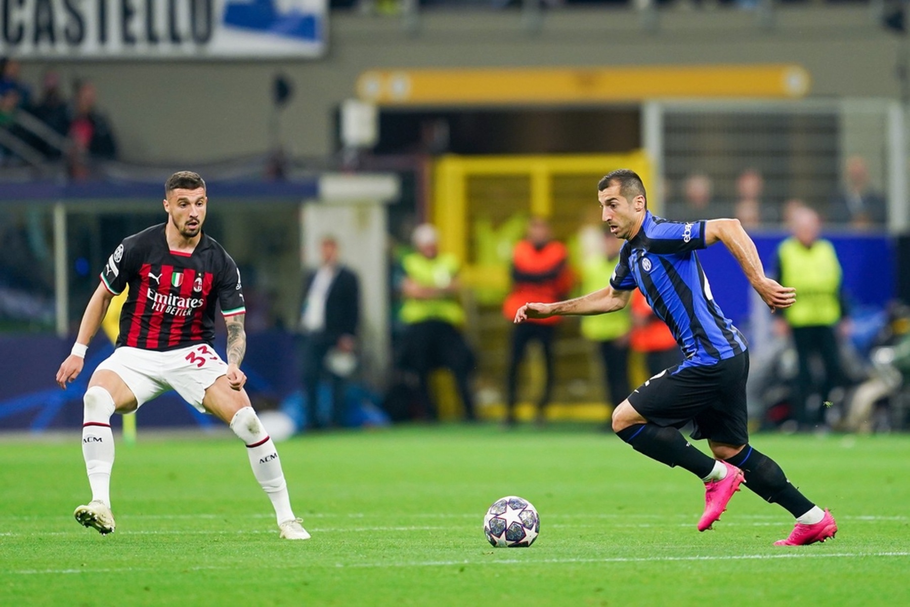 曝阿森纳加入塞梅尼奥争夺战 英超5大豪门冬窗抢他（曝阿森纳参与塞梅尼奥竞购 英超五豪门冬窗围抢）