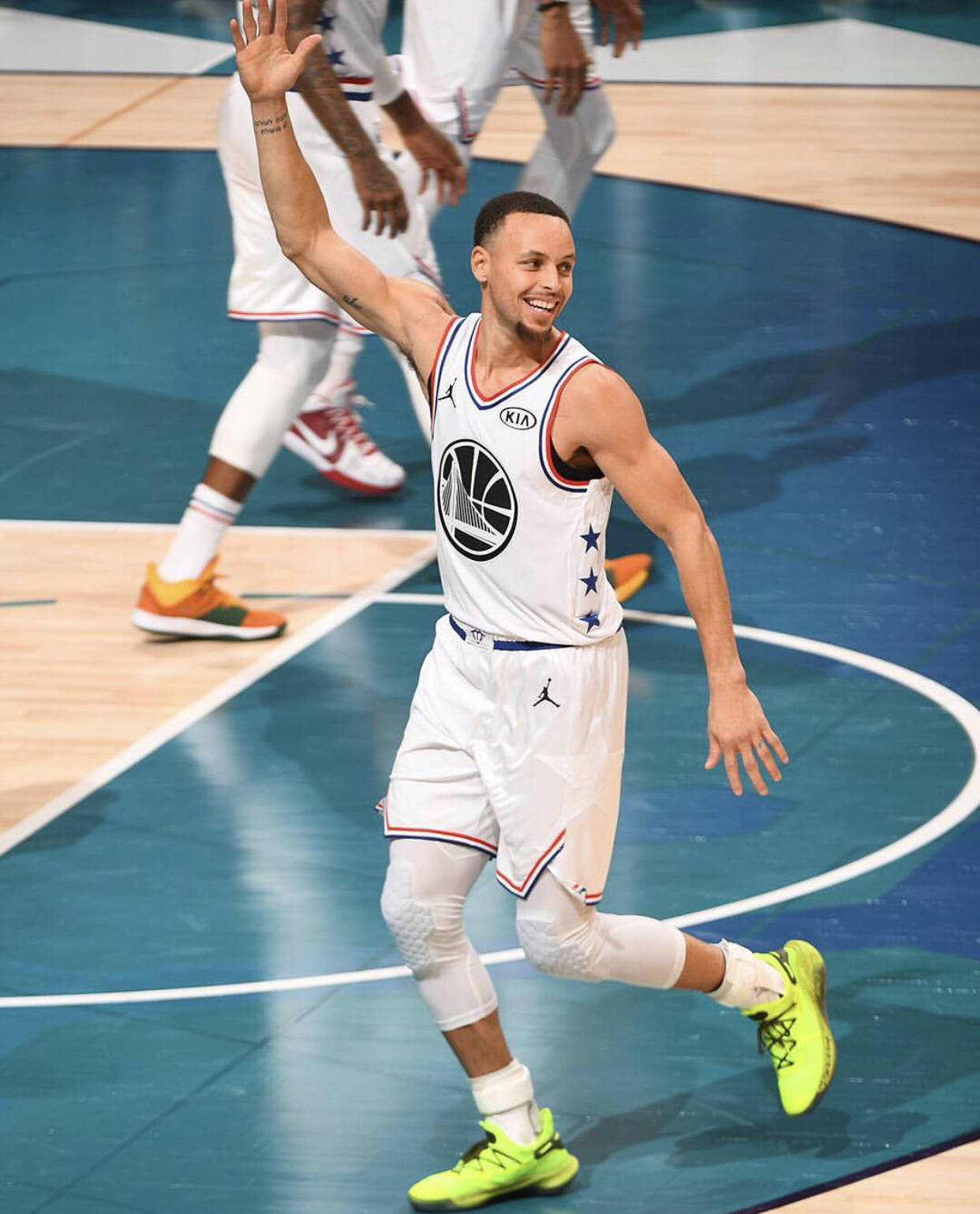 切尔西3500万前锋17场仅2球陷魔咒又重伤（切尔西3500万前锋17战仅2球，魔咒未破再遭重伤）