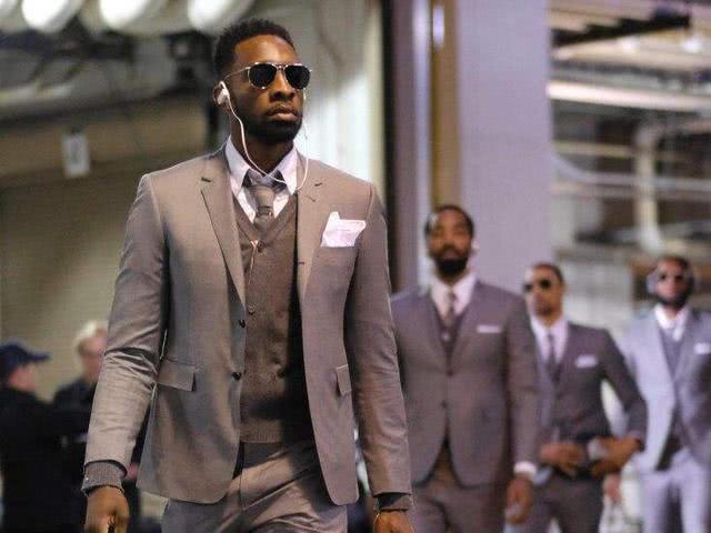 马卡：近3年巴尔韦德已被过度使用，皇马需警惕其体能极限（马卡：三年高强度出场令巴尔韦德负荷过大，皇马需警惕其体能临界点）