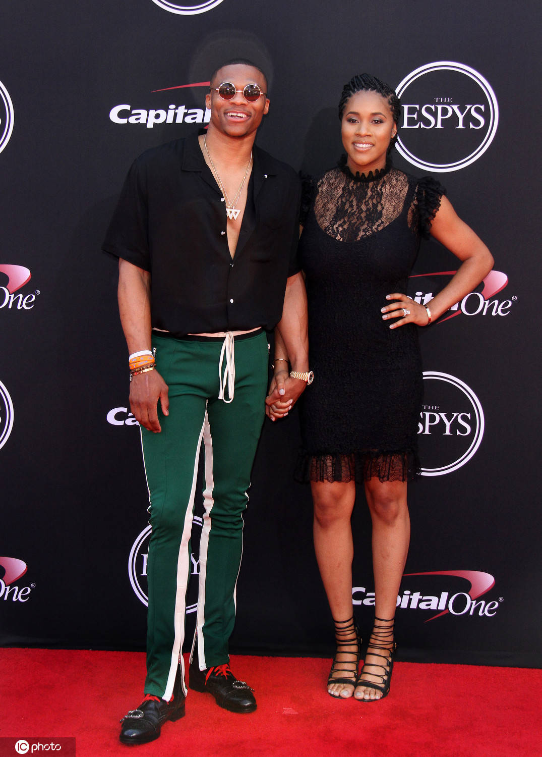 旺达前夫洛佩斯：我曾帮助过伊卡尔迪，他却伤害我（旺达前夫洛佩斯自述：曾援手伊卡尔迪，最终换来伤害）